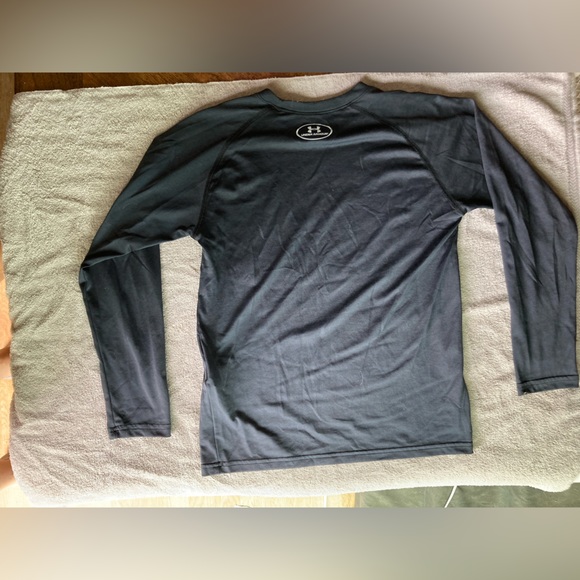 UnderArmour - Long Sleeve - Black Shirt New Condition - Picture 4 of 5